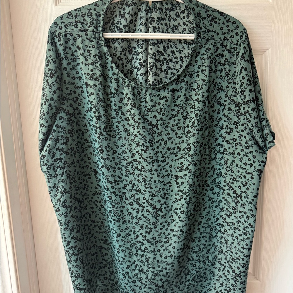 Floral Green Women's Top